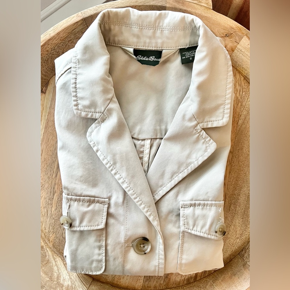 Eddie Bauer Women’s 100% Cotton Field Utility Jacket Tan Size 6 Button Down - Picture 6 of 6
